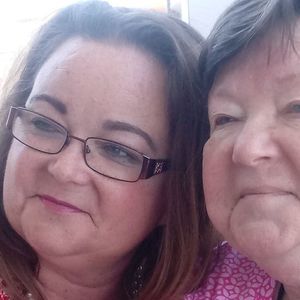 Meet your Posher, Sharon